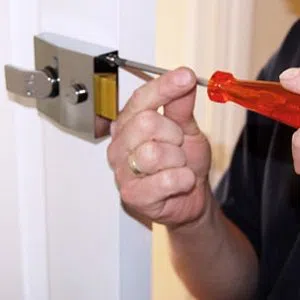 Gold Locksmith Store Redmond, WA 425-749-3700 - emergency-unlock